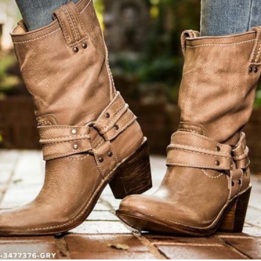 FRYE Carmen Harness Short Booties in Grey 8.5